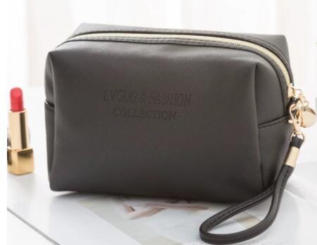 Makeup Bag, Exquisite Cosmetic Storage Bag, Portable When Going Out