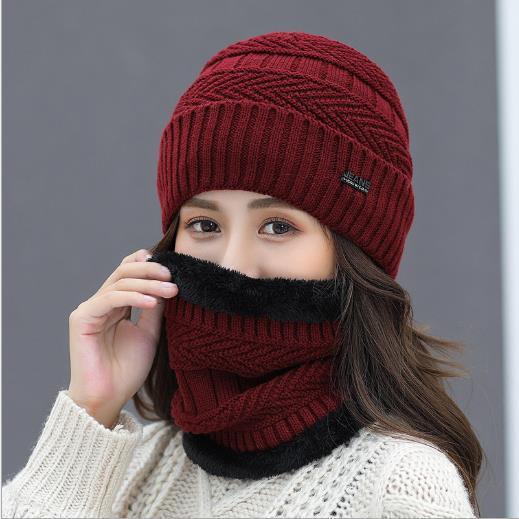 Men's And Women's Beanie And Scarf Keep Warm In Winter