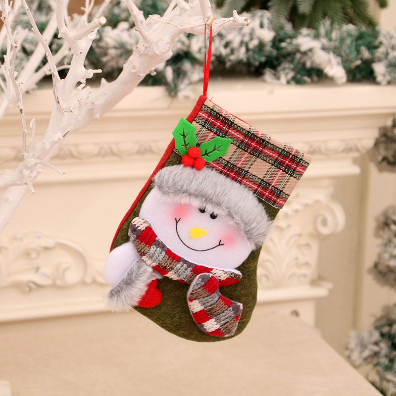 Stylish And Personalized Christmas Decorations